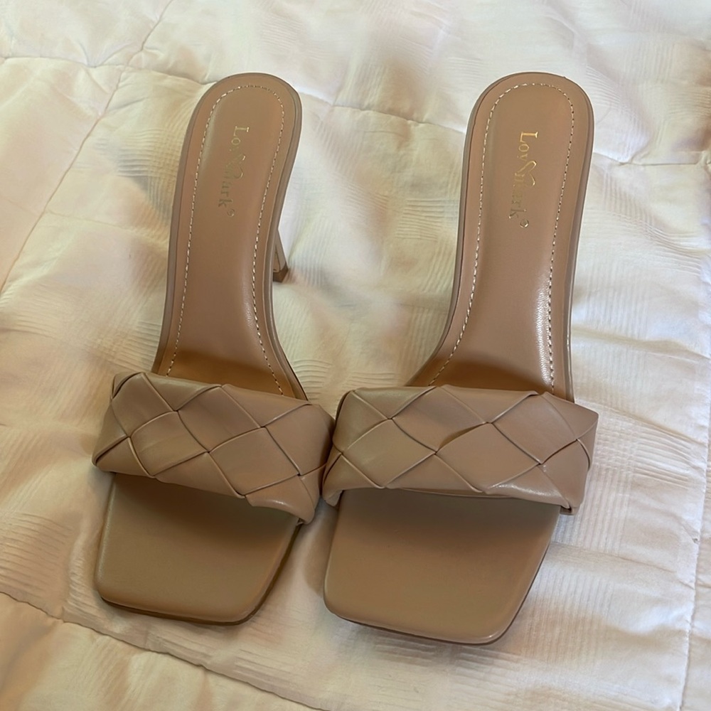 Nude heels